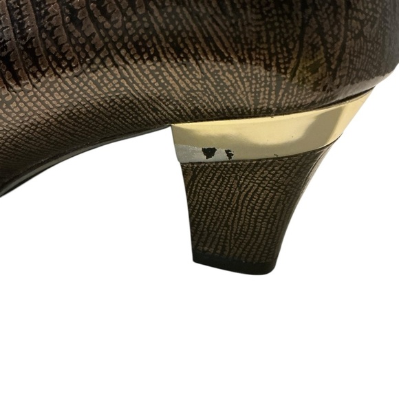 J. Renee Women's Mary Pump Cognac Size 6W Lizard Print - Picture 10 of 10